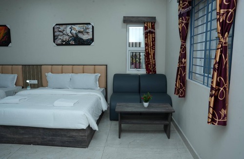 Vellore Hotel | RMV Inn