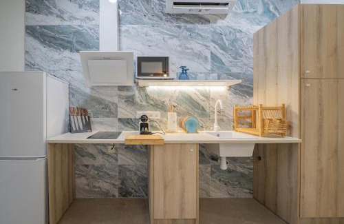 Aiora Apartment | RMZ31 Loft Valencia - Espacioso y acogedor estudio con terraza en zona Ayora