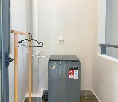 Central District Apartment | RNF Princess Cove Walkable to CIQ Jchome By MWM