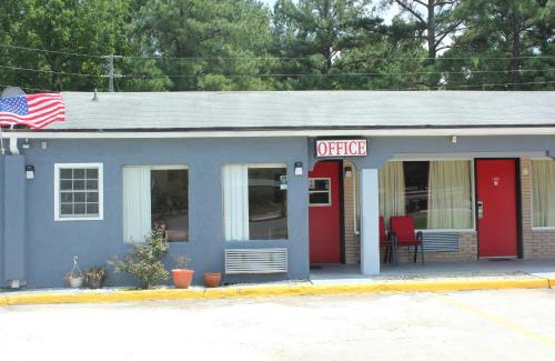 Troy Hotel | Roadway Inn Troy