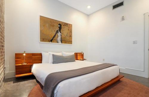 Central Business District Apartment | Roami at Motorworks