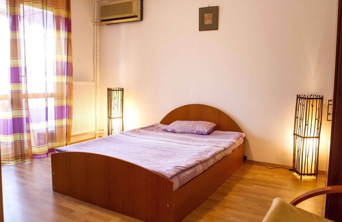 Gara de Nord Apartment | Robbie`s Exciting Offer- Studio Victoriei
