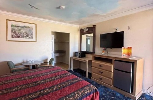 Southwest Anaheim Hotel | Robinhood Motel Anaheim West