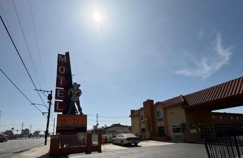 Southwest Anaheim Hotel | Robinhood Motel Anaheim West