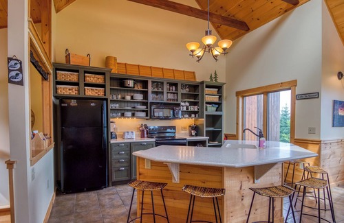 Rangeley Condo | Rock Pond Condo 81 - Ski in Ski out adorable condo at Saddleback