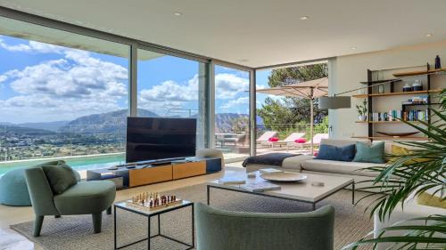 Urbanitzacio la Font Villa | Rock Villa
