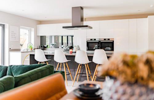 Norwich House | Rockdenes - entire property