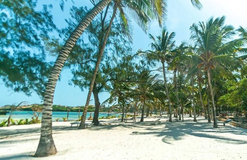 Watamu Villa | RockHouse Apartment at Sun Palm