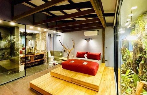 Barangay Buena Suerte Hotel | Rockinnest