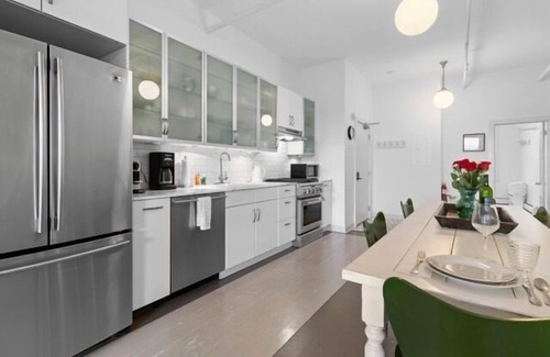 Rockland Apartment | Rockland Central Over Main