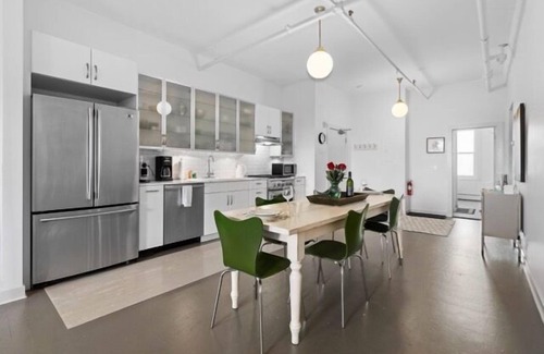 Rockland Apartment | Rockland Central Over Main