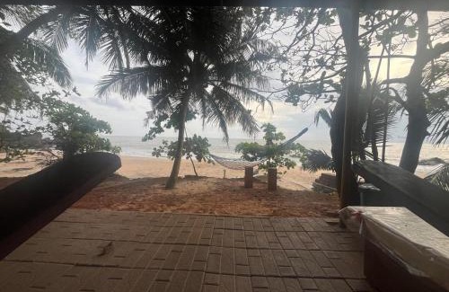 Kannur House | Rocks beach house