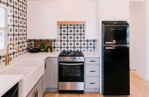 Rockwall House | Rockwall Surf Shack - Downtown Rockwall