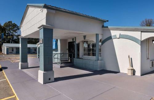 Toddville Road Hotel | Rodeway Inn Charlotte Airport Area