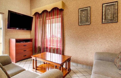 Tougaloo Hotel | Rodeway Inn North