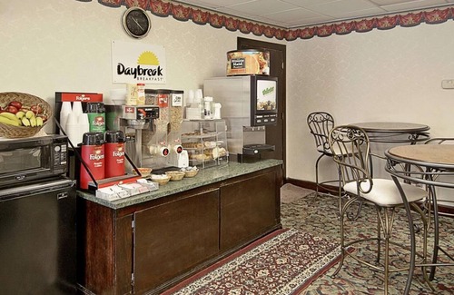 Concord Hotel | Rodeway Inn