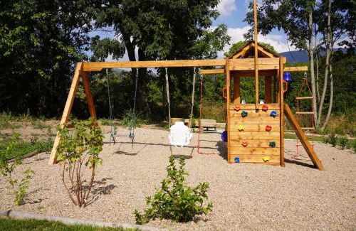 Cerny Dul Apartment | Rodinný apartmán Čistá