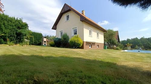 Kresin House | Rodinný dům v přírodě