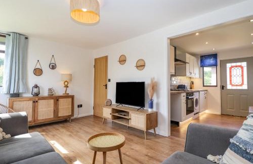 Grimsby House | Rollin' Dunes