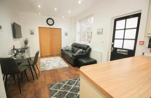 Colchester Apartment | Roman Quarter