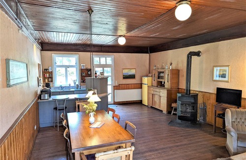 Baekern House | Romantic country idyll - former inn with large garden, fireplace, near the forest and lake