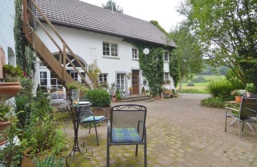 Immerath Apartment | Romantic Eifel Hideaway, cleaning included