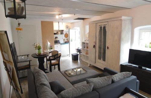 Immerath Apartment | Romantic Eifel Hideaway, cleaning included