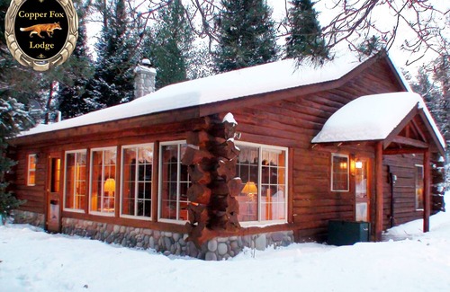 Grayling Cabin | Romantic - Historic - Luxury Log Cabin - A Fairy Tale Experience and Setting