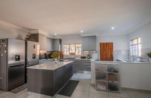 Kon Tum House | Romantic Sky