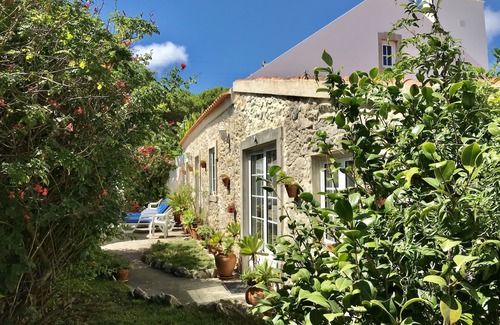 Reguengo Grande Cottage | Romantic Villa w/patio and pool, complete privacy
