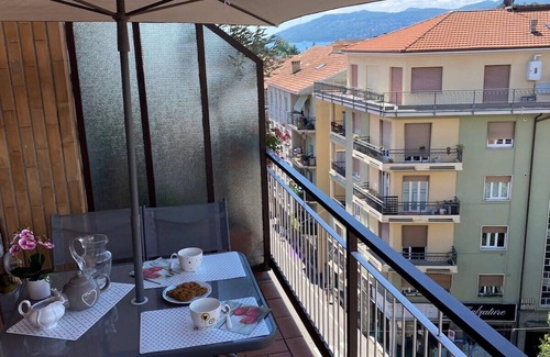 Intra Apartment | Romantica Suite modern apartment in Verbania Intra