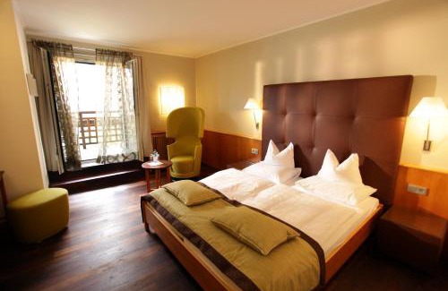 Sankt Wolfgang im Salzkammergut Hotel | Romantik Hotel Im Weissen Rössl am Wolfgangsee