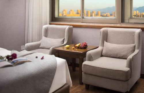Tonglu County Hotel | Rome Hotel