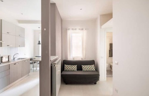 Quartiere XXII Collatino Apartment | [Rome -Tiburtina Station]-Metro-Wi-Fi-Netflix