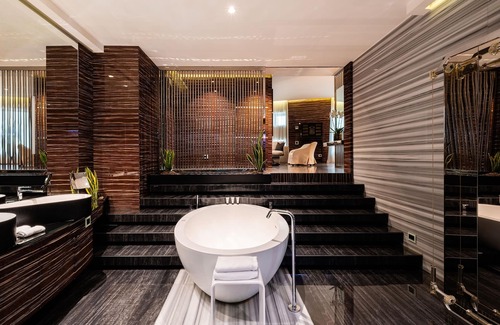 Historical Center Hotel | ROMEO Napoli