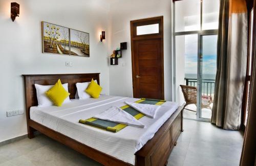 Hikkaduwa Hotel | Rominrich