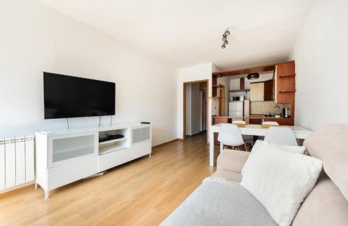 Srodmiescie Połnocne Apartment | Rondo ONZ Standard Apartment