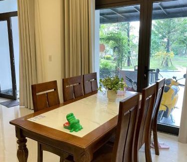 Huong Thuy House | Rong's 2 Homestay Huế