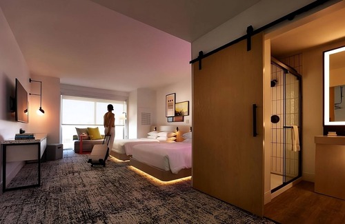 Downtown Atlanta Hotel | Rooftop Bar Onsite! Skyline View w/Captivating Atmosphere! Parking Available!