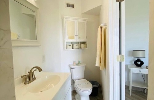 Clermont Apartment | Room 04 - Lake Sumner