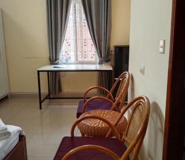 Daun Penh House | Room 12 - Studio in a villa 5mn walk from the Royal Palace with swimming pool