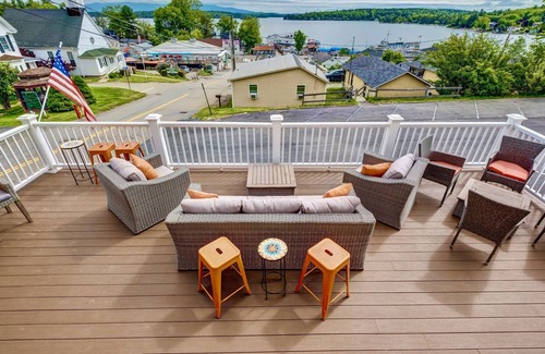 Weirs Beach House | Room 4 (2nd Floor with Shared Bathroom)
