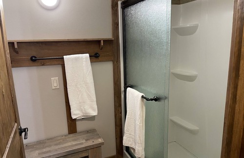 Susitna North Apartment | Room 4- Bunk Room in the Farmhouse -