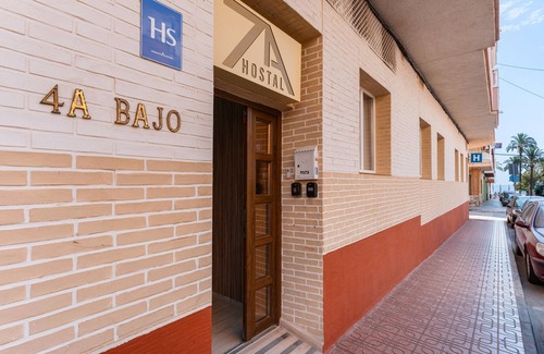 Torrevieja Apartment | Room '7A 4' with Wi-Fi and Air Conditioning