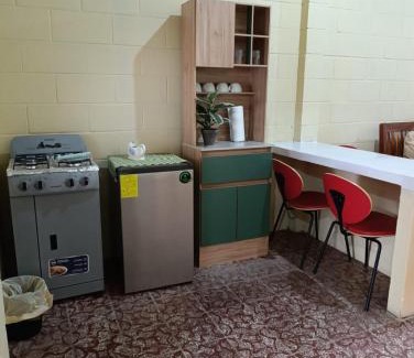 Nahuizalco House | Room Buganvilia