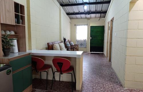 Nahuizalco House | Room Buganvilia