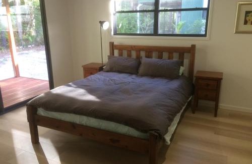 Rainbow Beach House | Room for rent