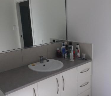 Rainbow Beach House | Room for rent