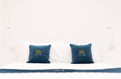 Crotone House | Room in B&B - Luxury Family Room B&B Kreart