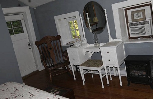 Harpers Ferry House | Room In Central Historic Downtown - Mountain View